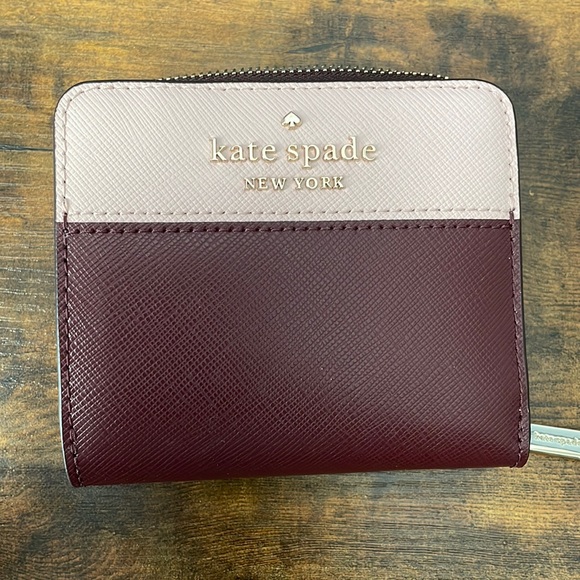 Kate Spade Wallet - Picture 1 of 4